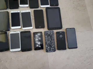 Lote de móviles variados 21 teléfonos