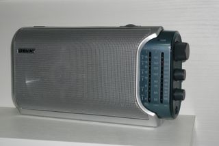 Radio Sony ICF-704S Plata