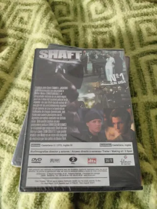 4 DVDs de Películas de Acción y Drama