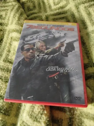 4 DVDs de Películas de Acción y Drama