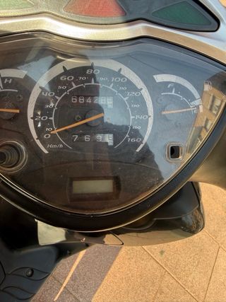 Honda SH 125i Scooter Automática Negra