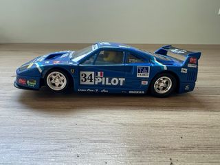 Ferrari F40 Scalextric Pilot