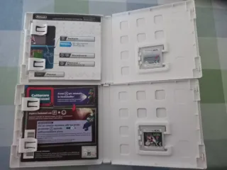 Lotto 4 Giochi Nintendo 3DS: Mario, Kirby, yoshi.