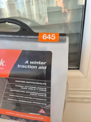 Cadenas de tela para nieve