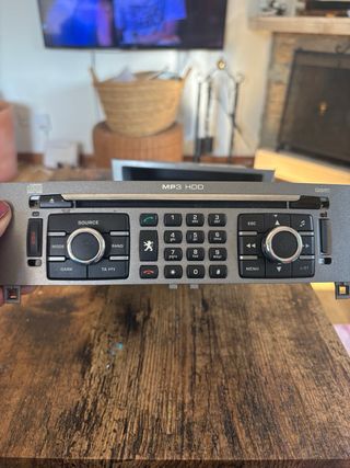 Reproductor MP3 HDD Peugeot 308