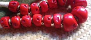 Collar antiguo de coral rojo