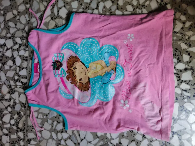 Lote 10 camisetas niña 7-8 años