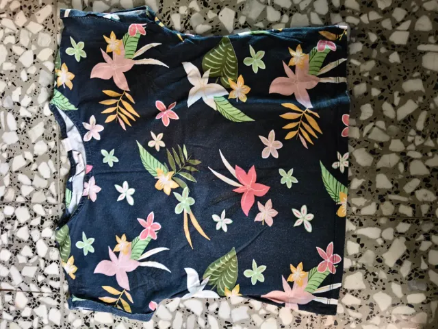 Lote 10 camisetas niña 7-8 años