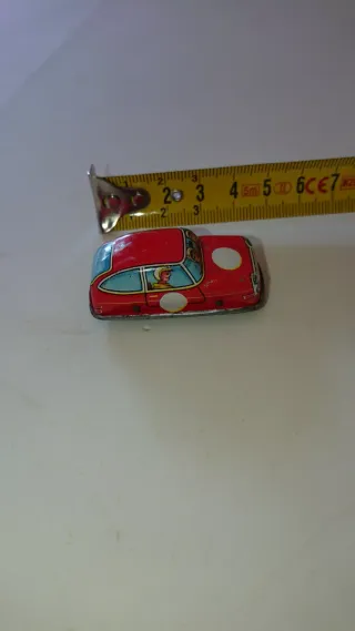 Coche de hojalata litografiado años 60 aleman