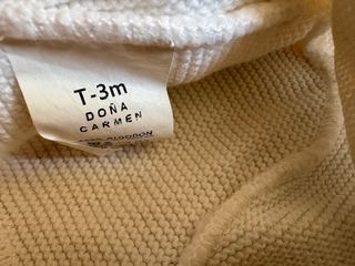 Capota punto blanca Doña Carmen