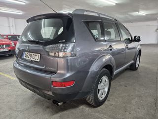 Mitsubishi Outlander 2008