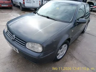 Volkswagen Golf 2000