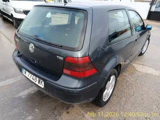 Volkswagen Golf 2000