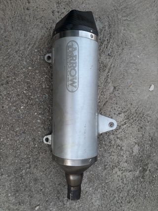 Escape Arrow Xmax 400