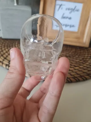 Bicchieri cocktail teschio in vetro