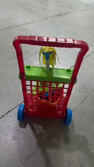 Carrito de limpieza infantil con accesorios