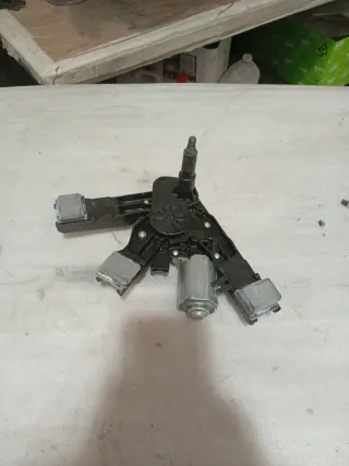 Motor Limpia Parabrisas Peugeot 308 / año 2018