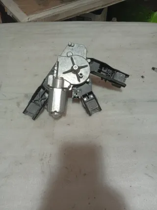 Motor Limpia Parabrisas Peugeot 308 / año 2018