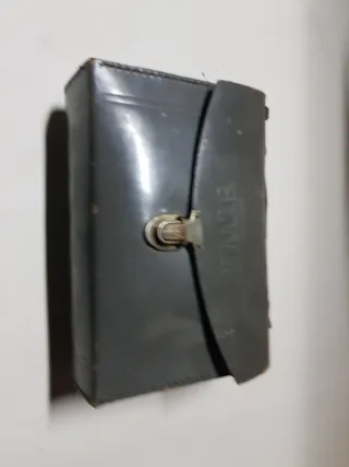 Antiguo tensiómetro con estetoscopio