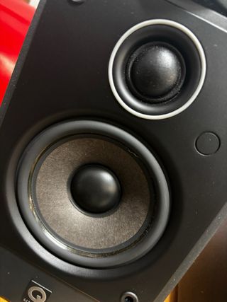 Altavoces Q Acoustics 2010 Negros