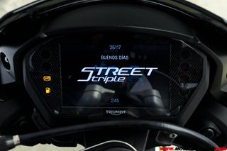 TRIUMPH STREET TRIPLE 765 RS