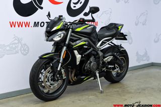 TRIUMPH STREET TRIPLE 765 RS