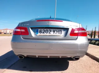 Mercedes-Benz Classe E (214) 2009