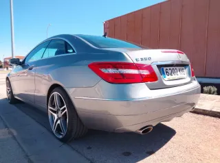 Mercedes-Benz Classe E (214) 2009