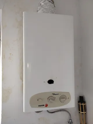 Calentador Fagor Super Compact