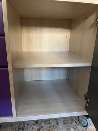 Mueble cajonera y armario con ruedas
