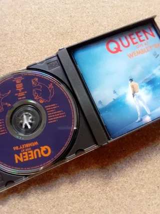 CD Doble Queen Live at Wembley '86