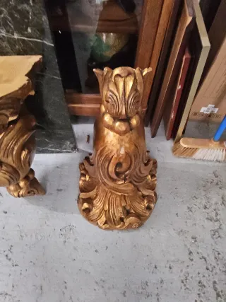 Pareja ménsulas mas marmol verde veteado