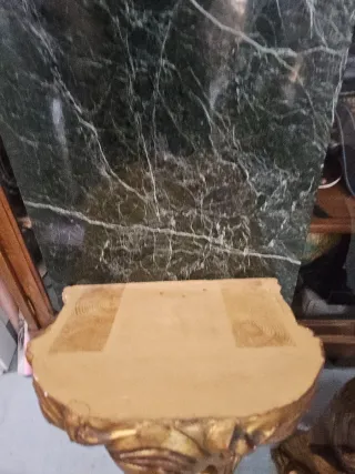 Pareja ménsulas mas marmol verde veteado