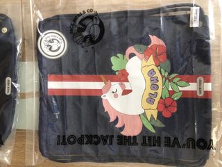 Bolsa de cuerdas con unicornio y flores