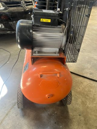 Compresor Anova CA100 Naranja