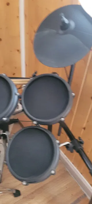 Batería Electrónica Alesis Nitro Mesh