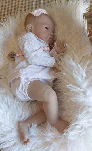 Bebé Reborn realista