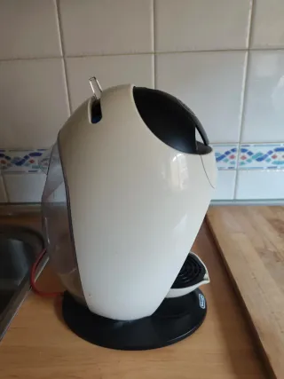 Cafetera Dolce Gusto Jovia DeLonghi