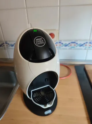 Cafetera Dolce Gusto Jovia DeLonghi