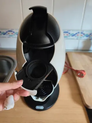 Cafetera Dolce Gusto Jovia DeLonghi