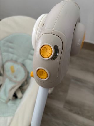 Hamaca bebé eléctrica con balanceo y música