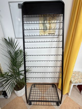 Expositor cremalleras profesional con ruedas