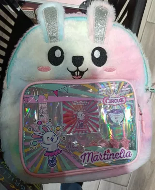 Mochila Conejo Peluche con Maquillaje Martinelia