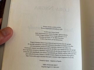 Trilogía Reina Roja tapa duraFIRMADA POR EL AUTOR.