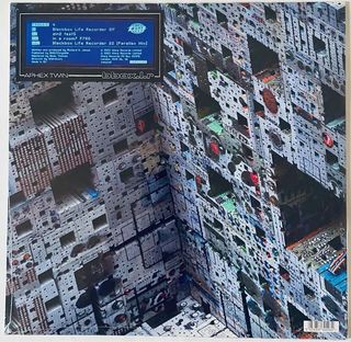 Aphex Twin Blackbox Life Recorder 21f / In A Ro