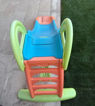 Tobogán infantil para jardín