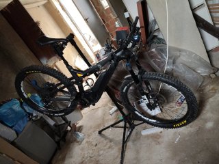 Bicicletta Canyon Spectral on