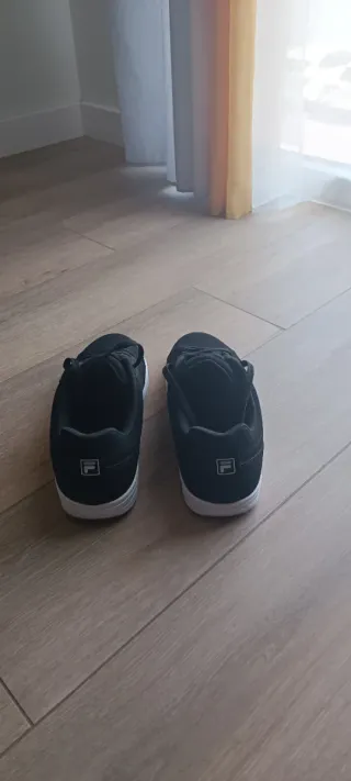 Zapatillas Fila Negras