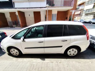 Citroen Grand C4 Picasso 2011