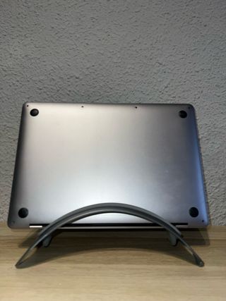 MacBook Pro 13 i7 2.4GHz 16GB RAM 256GB SSD